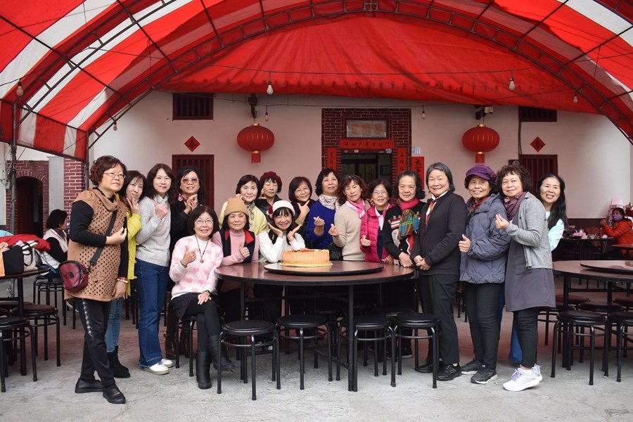 壽星們生日快樂